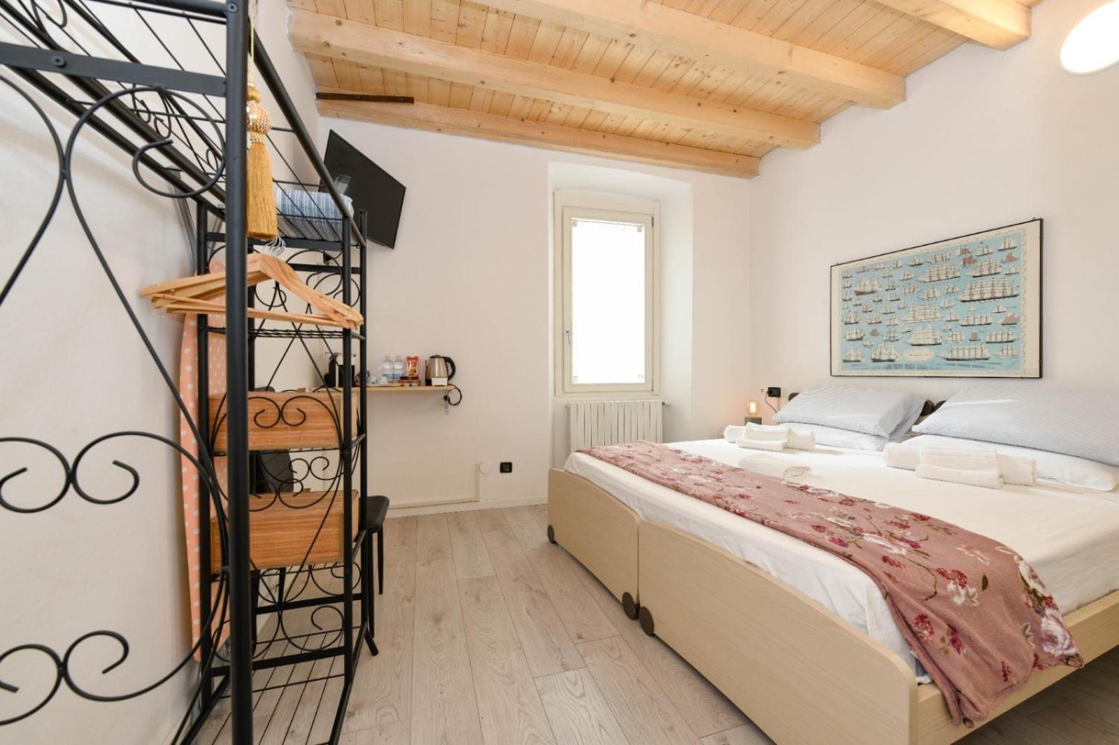 Willa Casa Daniela Desenzano del Garda Zewnętrze zdjęcie