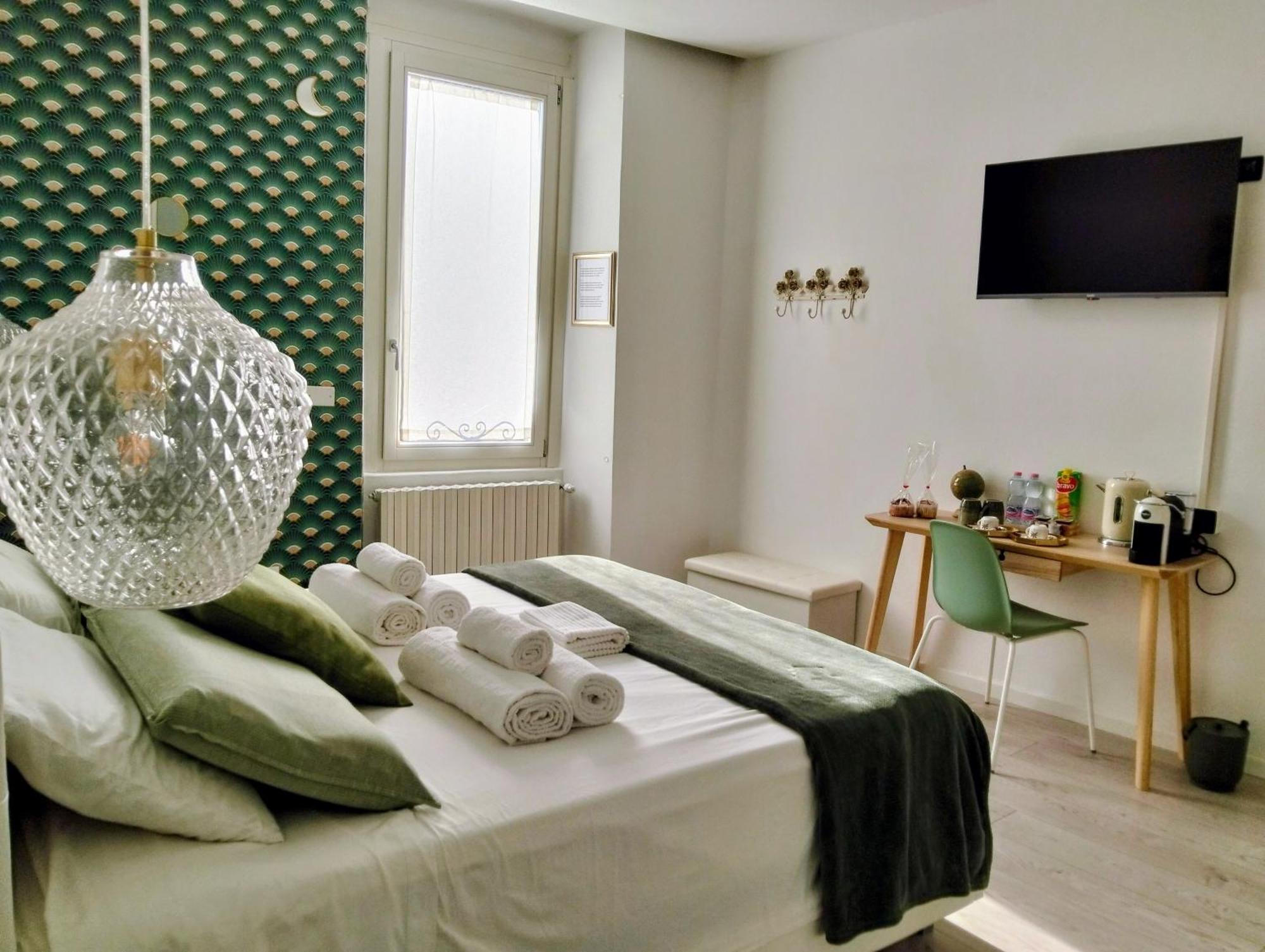 Willa Casa Daniela Desenzano del Garda Zewnętrze zdjęcie